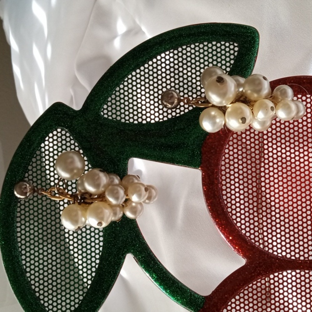 Vintage dangling pearls Earrings